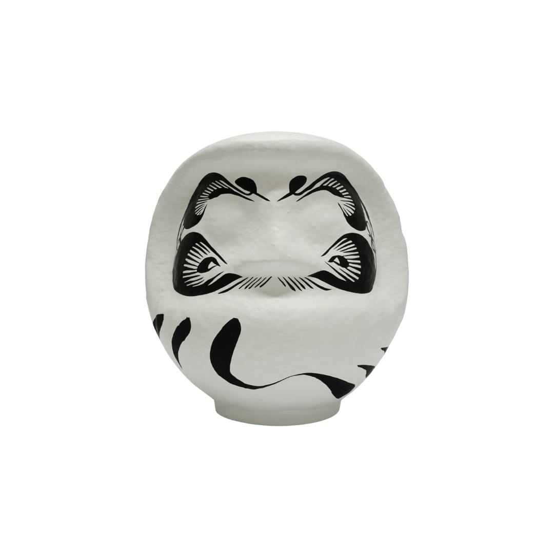 デザイナーズだるま白 5号<br> Designer Daruma – White, Size 5